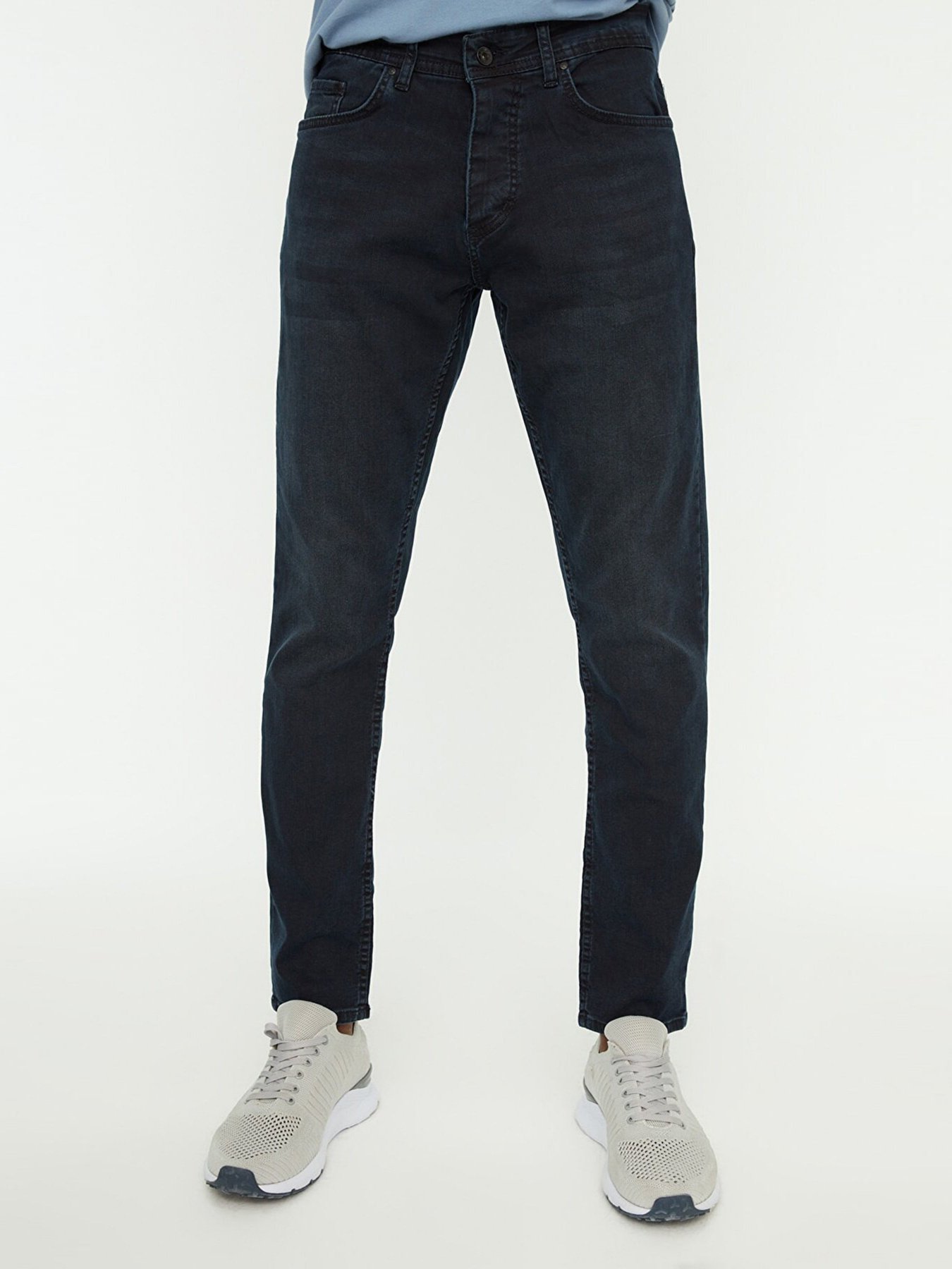Завужені джинси Trendyol модель TMNSS21JE0069/Lacivert Завужені джинси Trendyol модель TMNSS21JE0069/Lacivert Фото