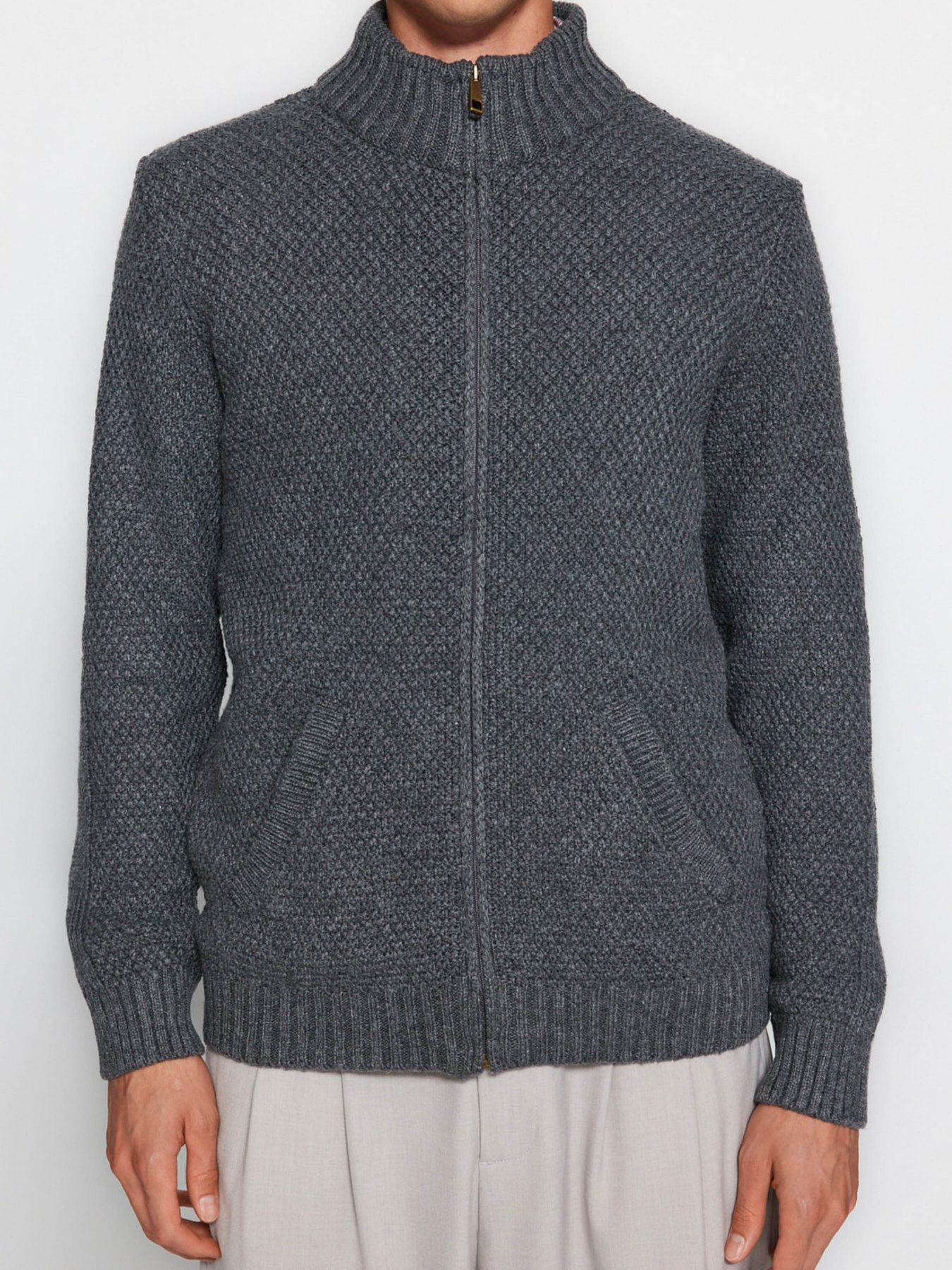 Кофта Trendyol модель TMNAW22HI0148/Koyu Gri Фото