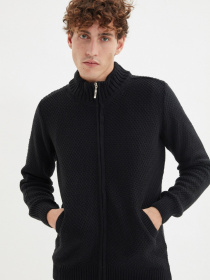 Кофта Trendyol модель TMNAW22HI0148/Siyah Фото