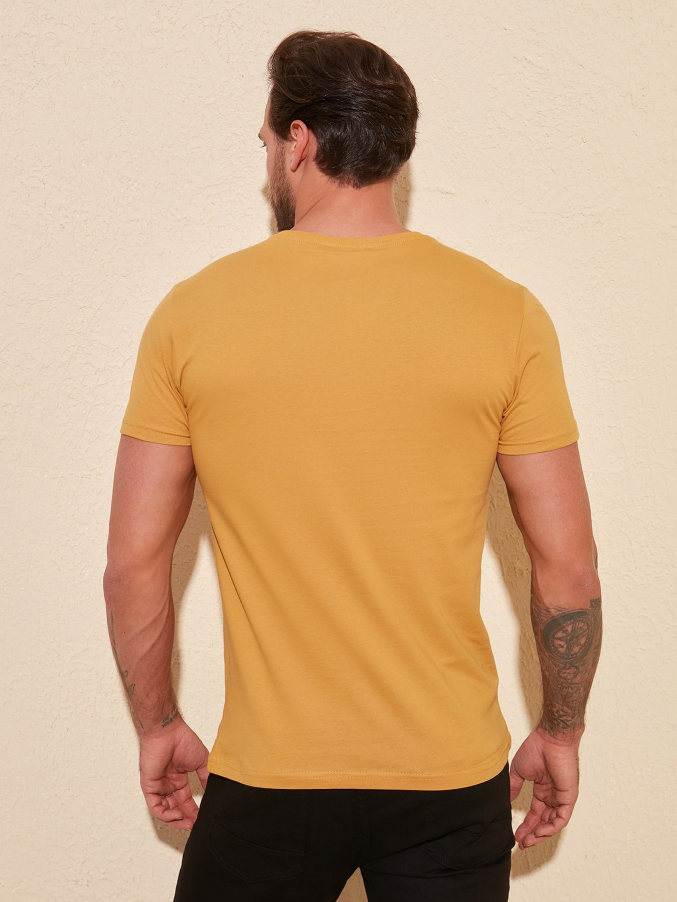 Футболки і поло Trendyol модель TMNSS20TS0095/Hardal Фото