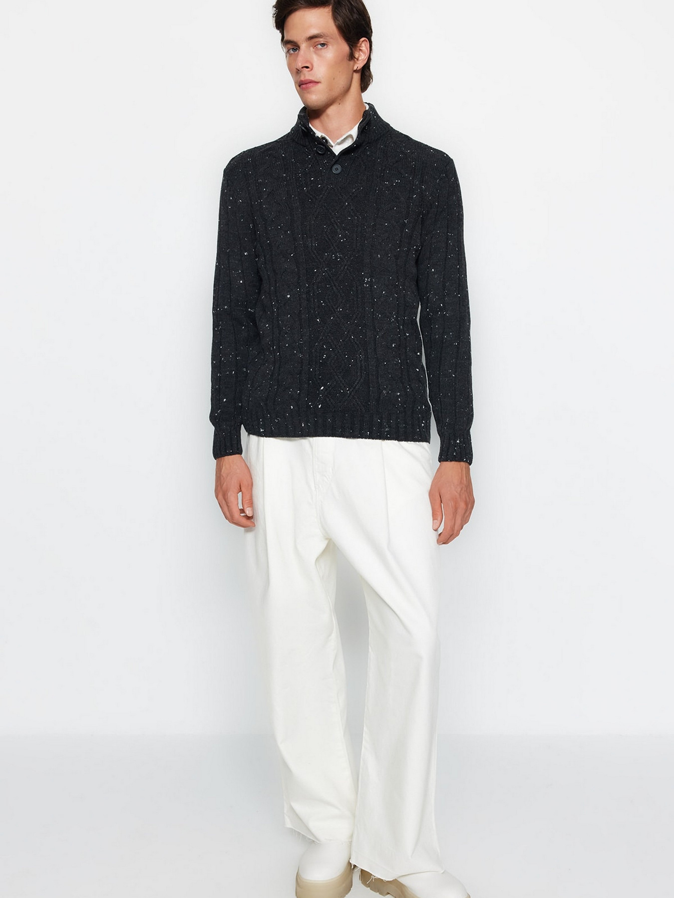 Светр Trendyol модель TMNAW24KZ00005/Antrasit Фото