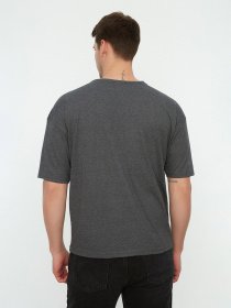 Футболка Trendyol модель TMNSS21TS0811/Antrasit Фото