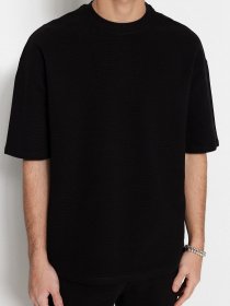 Футболка Trendyol модель TMNSS23TS00069/Siyah Фото