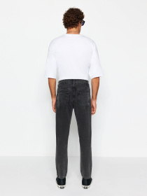 Прямые джинсы Trendyol модель TMNAW23JE00043/Siyah-1006 Фото