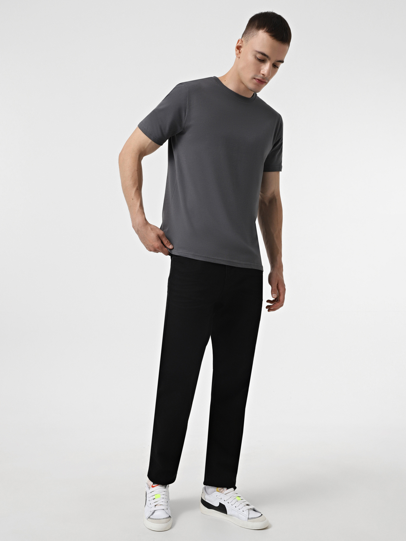 Футболка Trendyol модель TMNSS19BO0001/Antrasit Фото