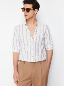 Рубашка повседневная Trendyol модель TMNSS20GO0092/Yesil Рубашка повседневная Trendyol модель TMNSS20GO0092/Yesil Фото