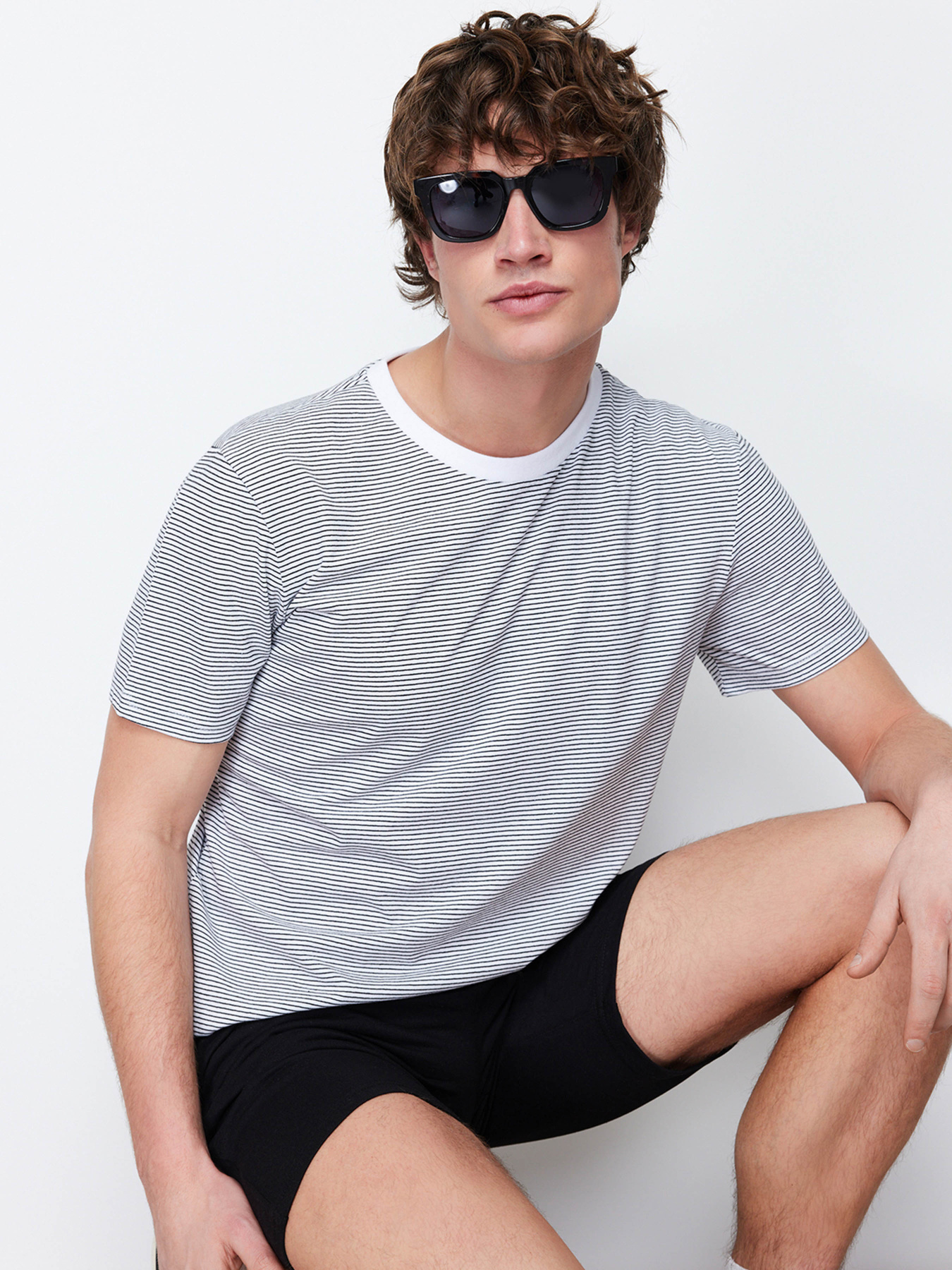 Футболка Trendyol модель TMNSS20TS0944/Beyaz Фото