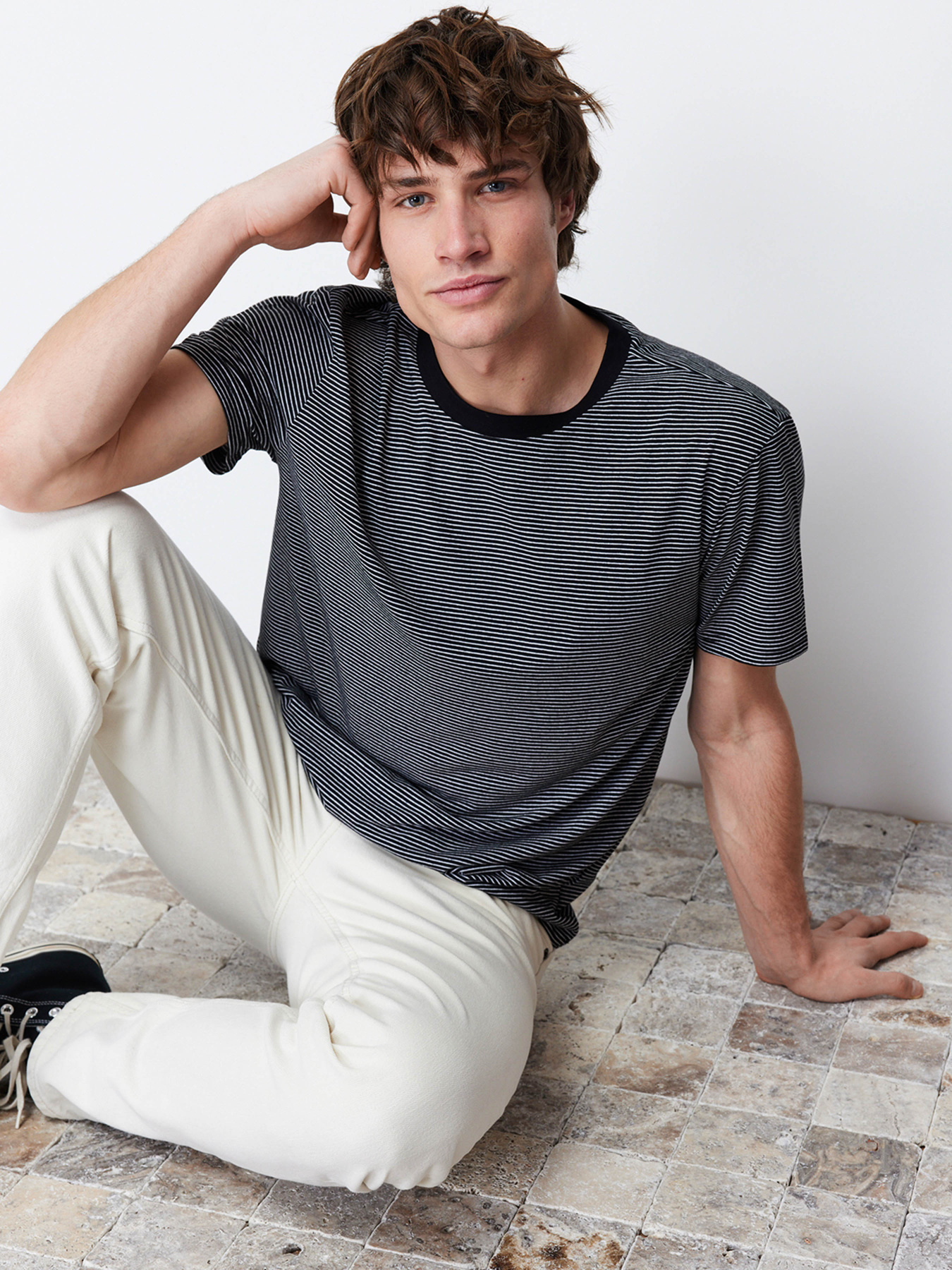 Футболка Trendyol модель TMNSS20TS0944/Siyah Фото