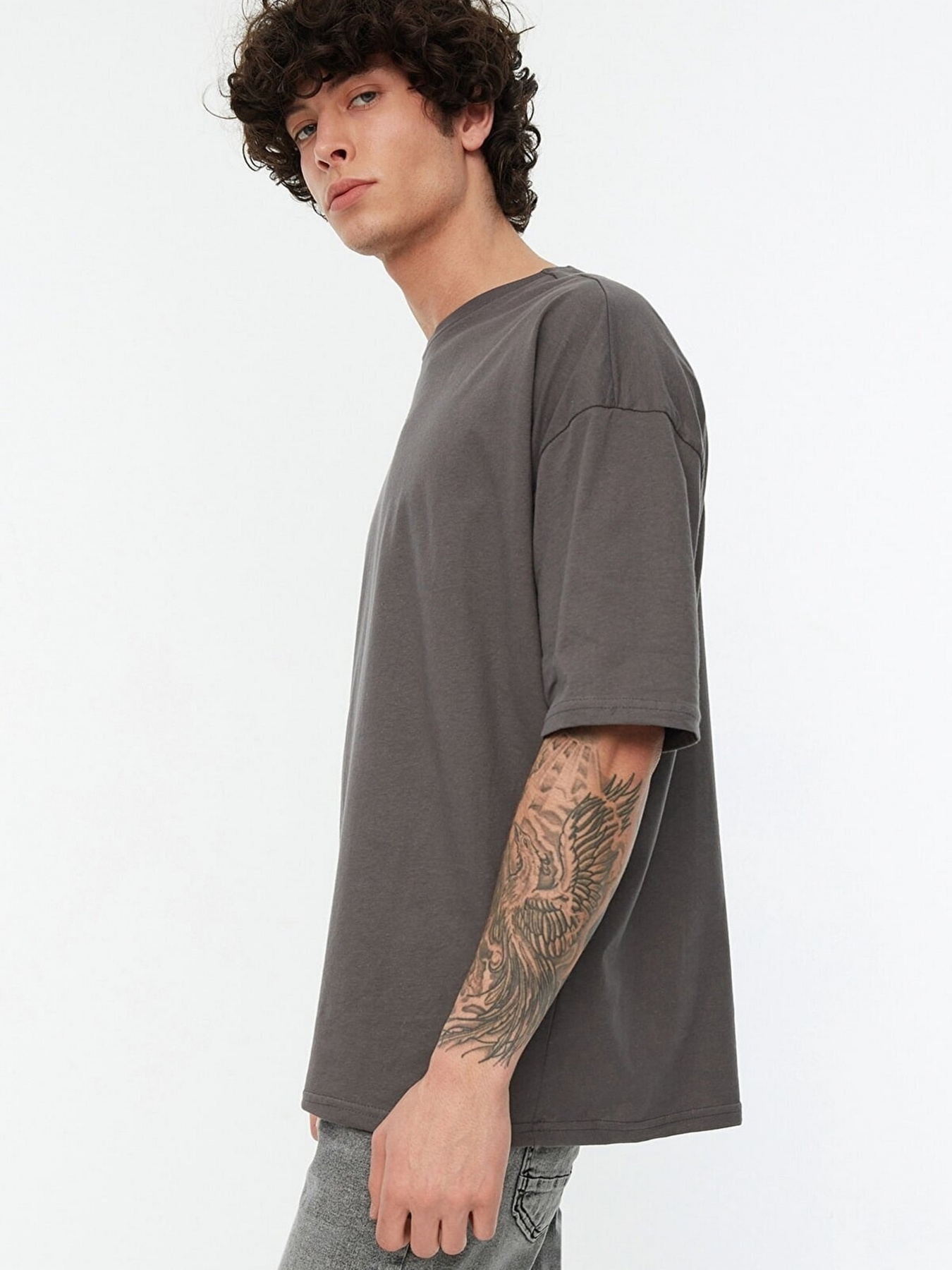 Футболка Trendyol модель TMNSS22TS0318/Antrasit Фото