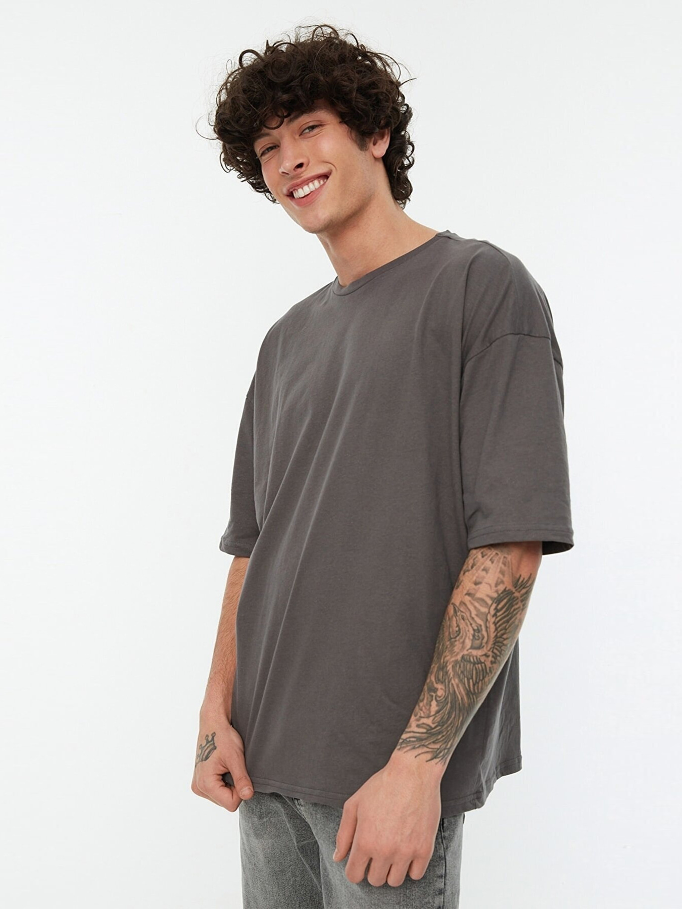 Футболка Trendyol модель TMNSS22TS0318/Antrasit Фото