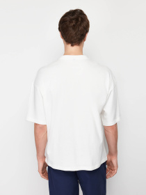 Футболка Trendyol модель TMNSS22TS0318/Ekru*001 Фото