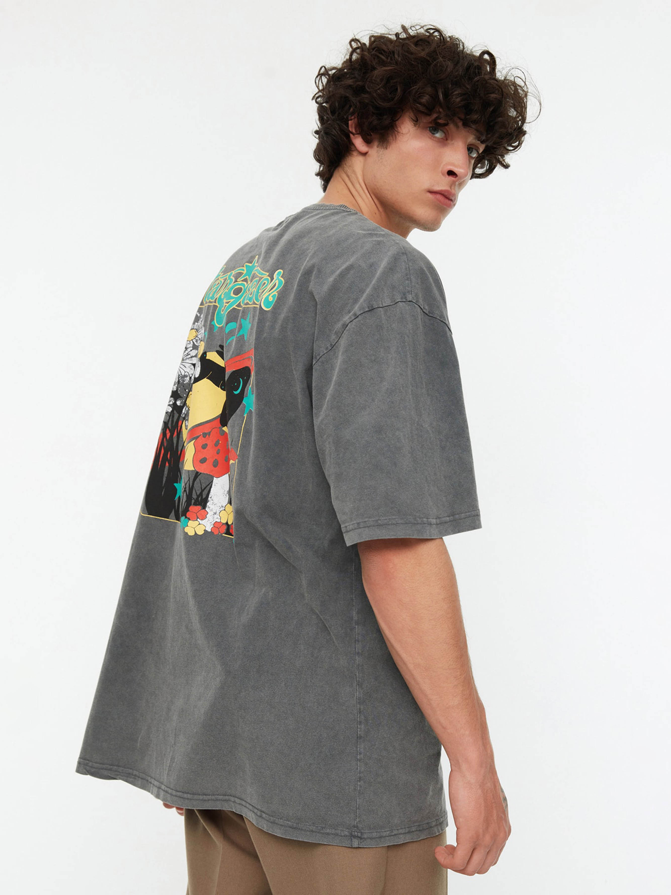 Футболка Trendyol модель TMNSS22TS0831/Antrasit Фото