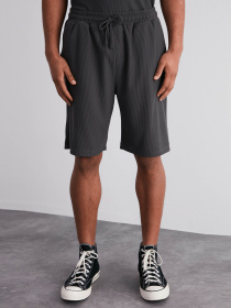 Шорты Trendyol модель TMNSS24SR00037/Fume Фото