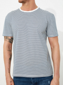 Футболка Trendyol модель TMNSS20TS1033/Indigo Футболка Trendyol модель TMNSS20TS1033/Indigo Фото