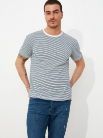 Футболка Trendyol модель TMNSS20TS1033/Indigo Футболка Trendyol модель TMNSS20TS1033/Indigo Фото