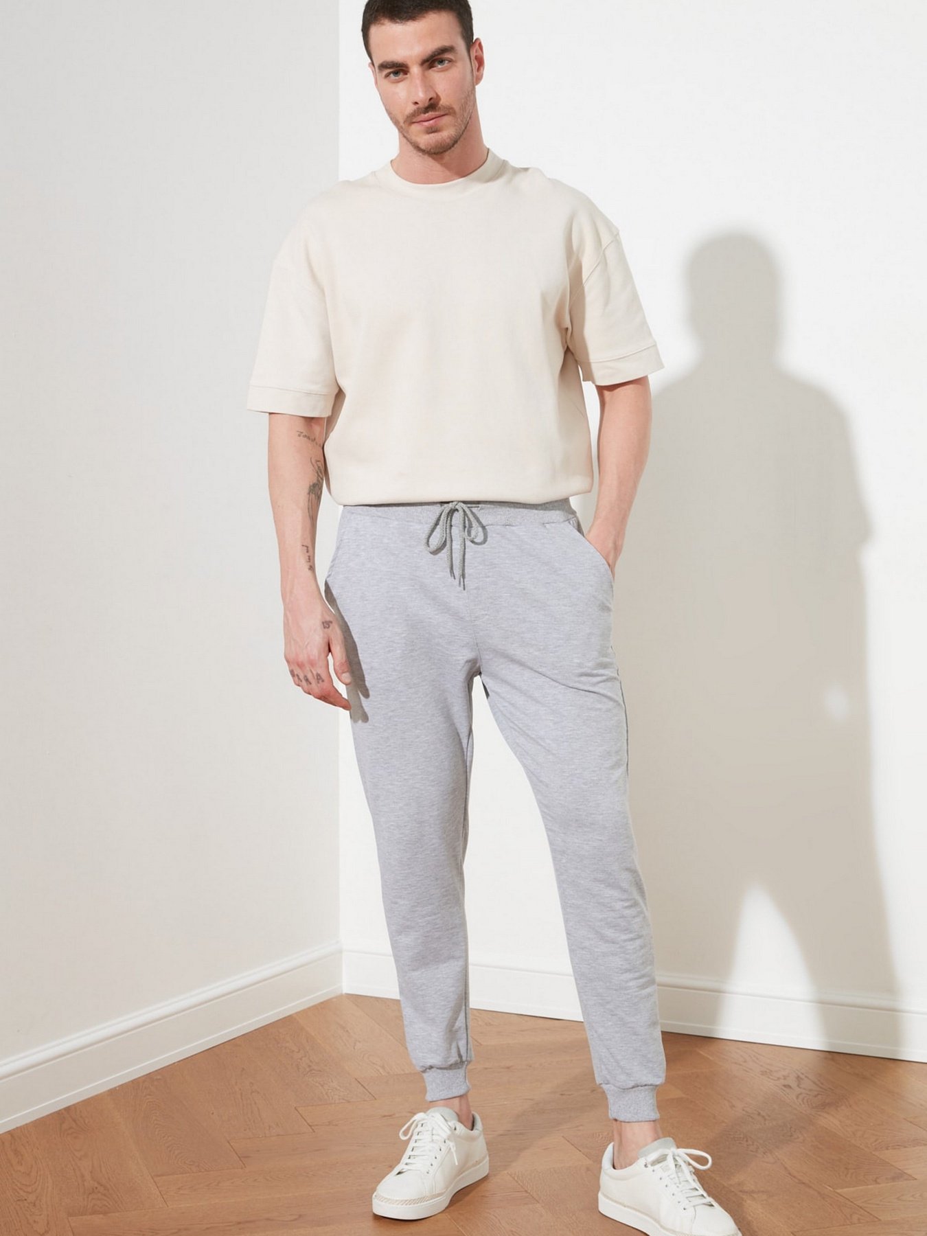 Штани спортивні Trendyol модель TMNSS20EA0053/Gri Фото