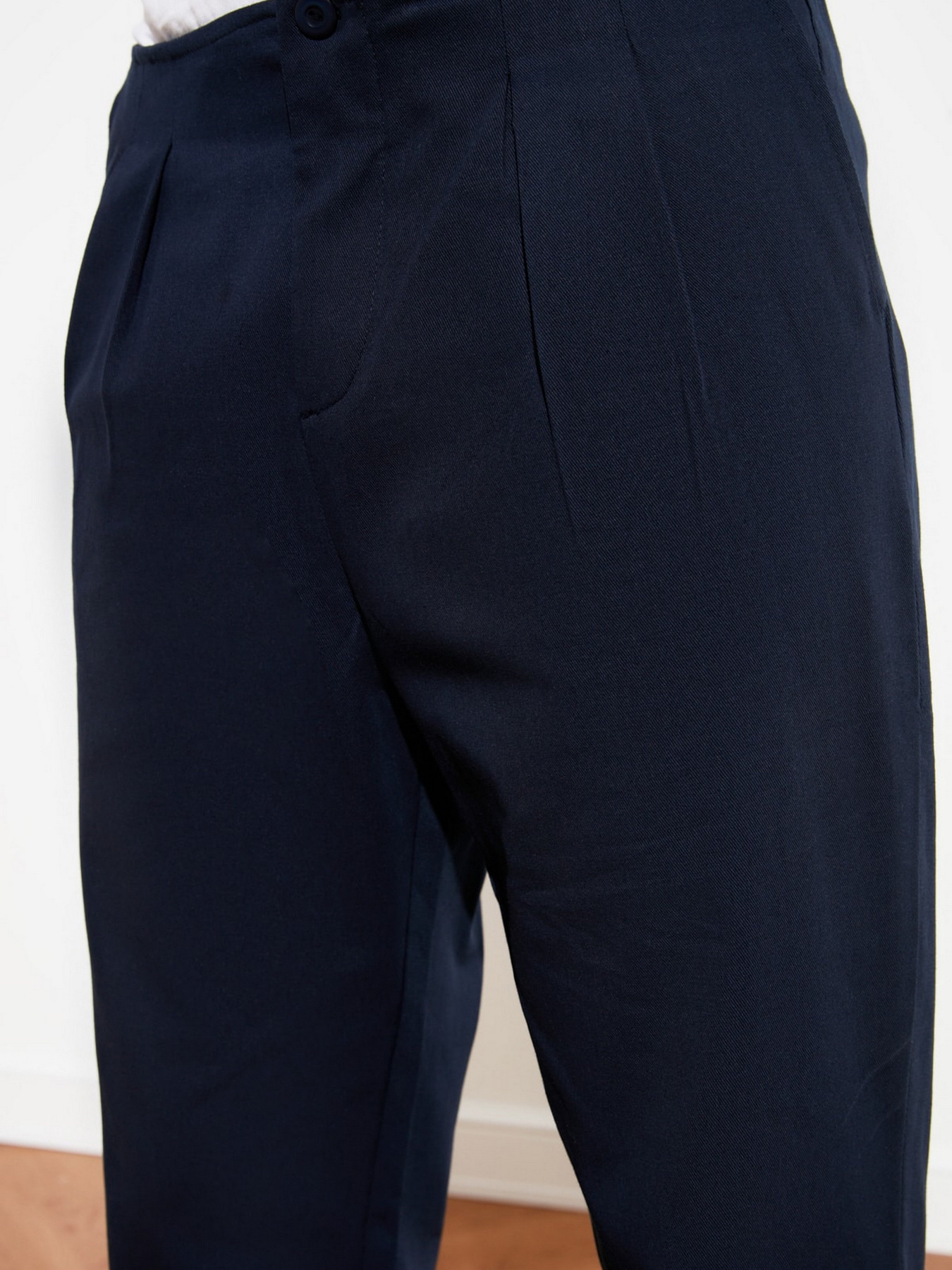 Брюки повседневные Trendyol модель TMNSS21PL0116/Lacivert Фото