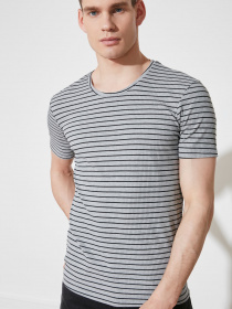 Футболки и поло Trendyol модель TMNSS21TS2855/Gri Фото