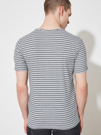 Футболки и поло Trendyol модель TMNSS21TS2855/Gri Фото