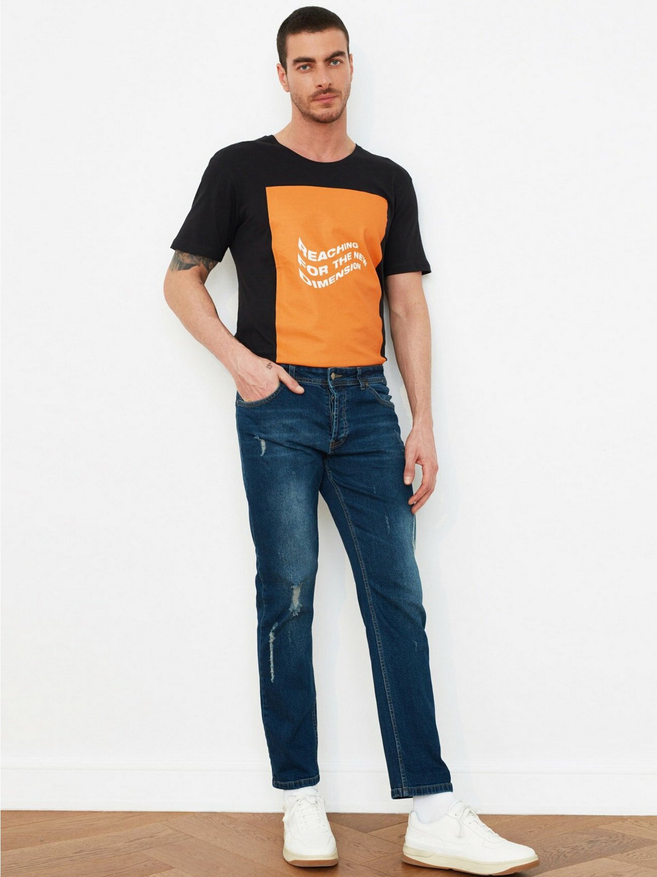 Завужені джинси Trendyol Slim модель TMNSS21JE0194/Lacivert Фото