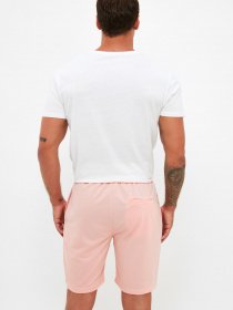 Шорты Trendyol модель TMNSS21SR0212/Pudra Фото