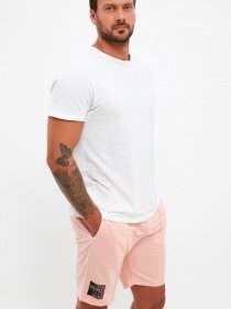 Шорты Trendyol модель TMNSS21SR0212/Pudra Фото