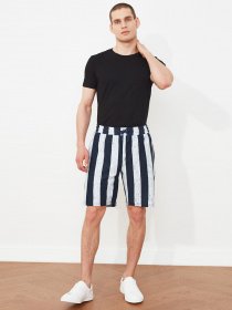 Шорты Trendyol модель TMNSS21SR0421/Lacivert Фото