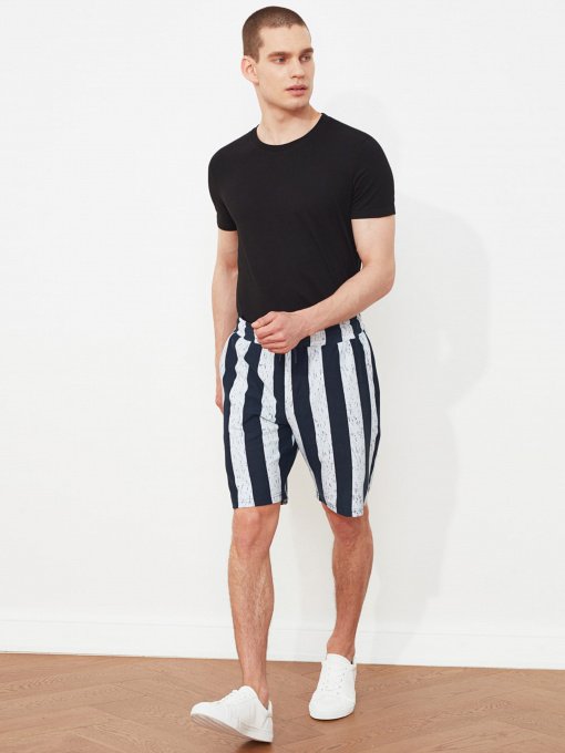 Шорты Trendyol модель TMNSS21SR0421/Lacivert Фото