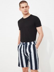 Повсякденні шорти Trendyol модель TMNSS21SR0421/Lacivert Фото