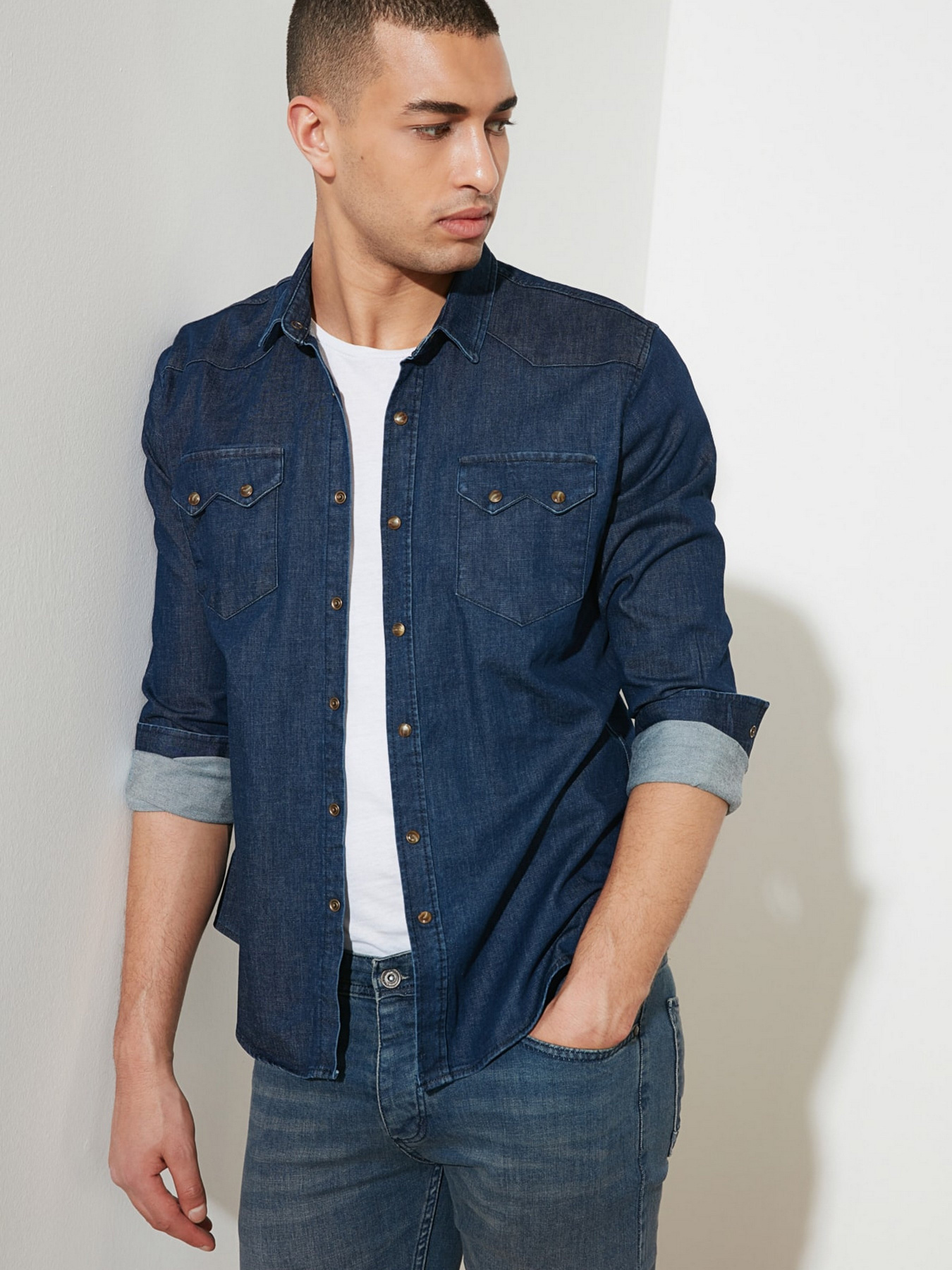 Сорочка Trendyol модель TMNSS20GO0106/Lacivert Фото