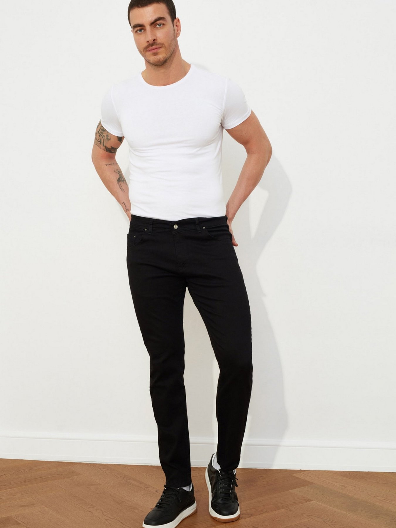 Скіні джинси Trendyol Super Skinny модель TMNSS20JE0233/Siyah Скіні джинси Trendyol Super Skinny модель TMNSS20JE0233/Siyah Фото