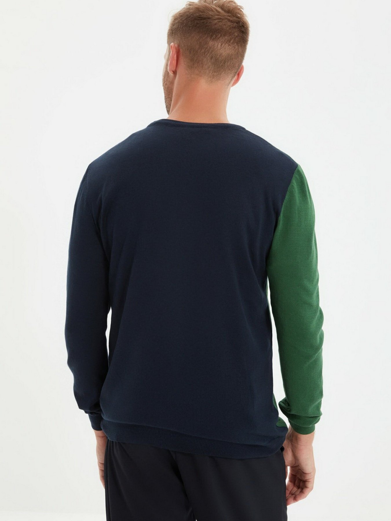 Джемпер Trendyol модель TMNAW21KZ0566/Yesil Фото