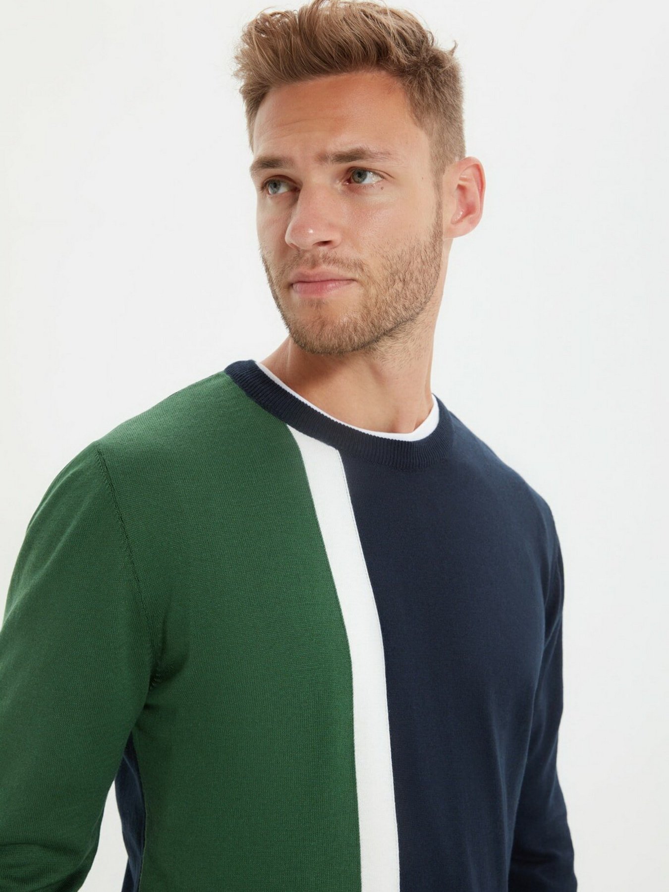 Джемпер Trendyol модель TMNAW21KZ0566/Yesil Фото