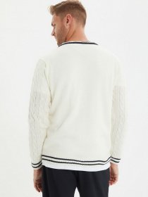 Джемпер Trendyol модель TMNAW22KZ0125/Ekru Фото