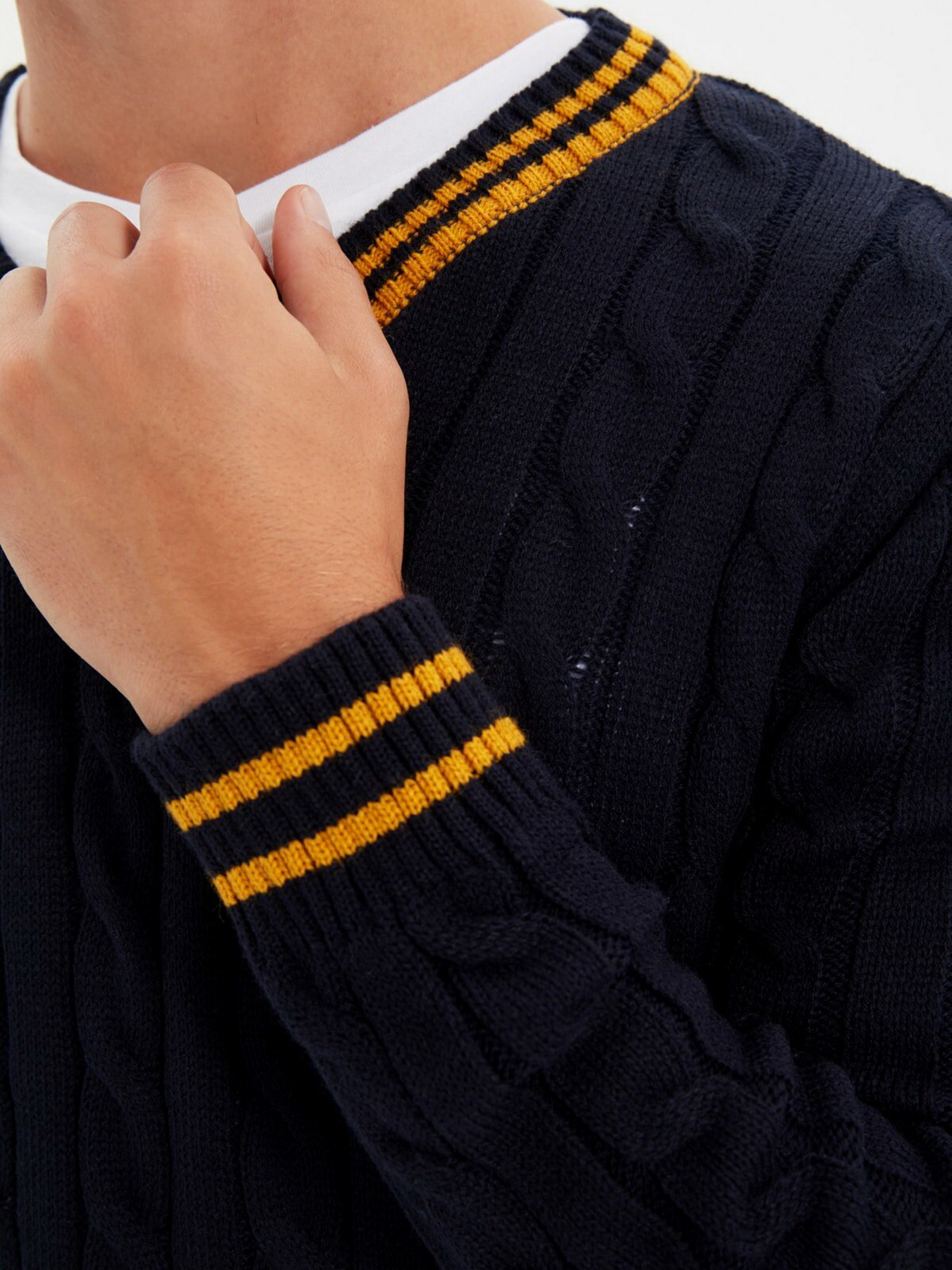 Джемпер Trendyol модель TMNAW22KZ0125/Lacivert Фото