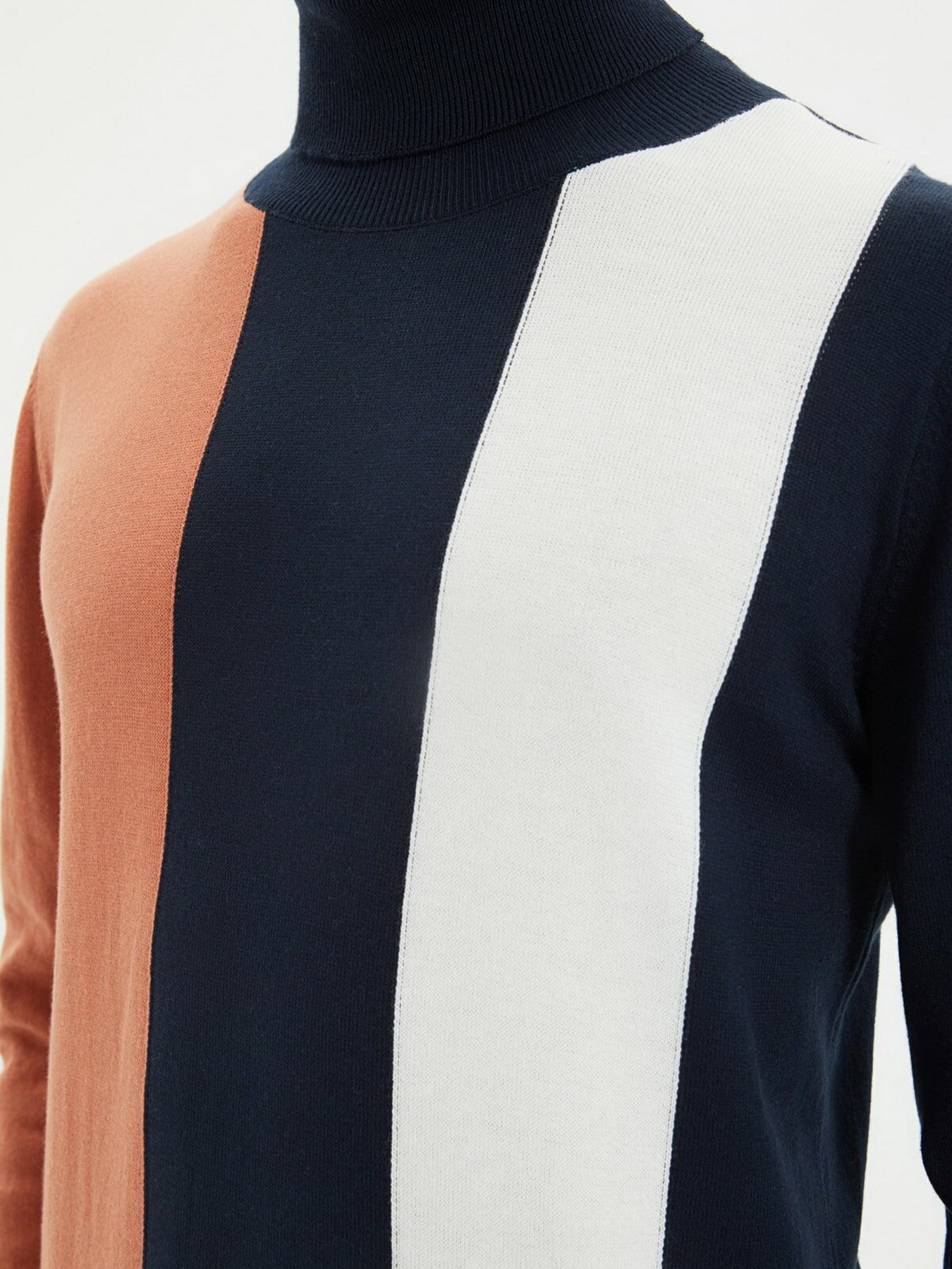 Свитер Trendyol модель TMNAW22KZ0580/Lacivert Фото