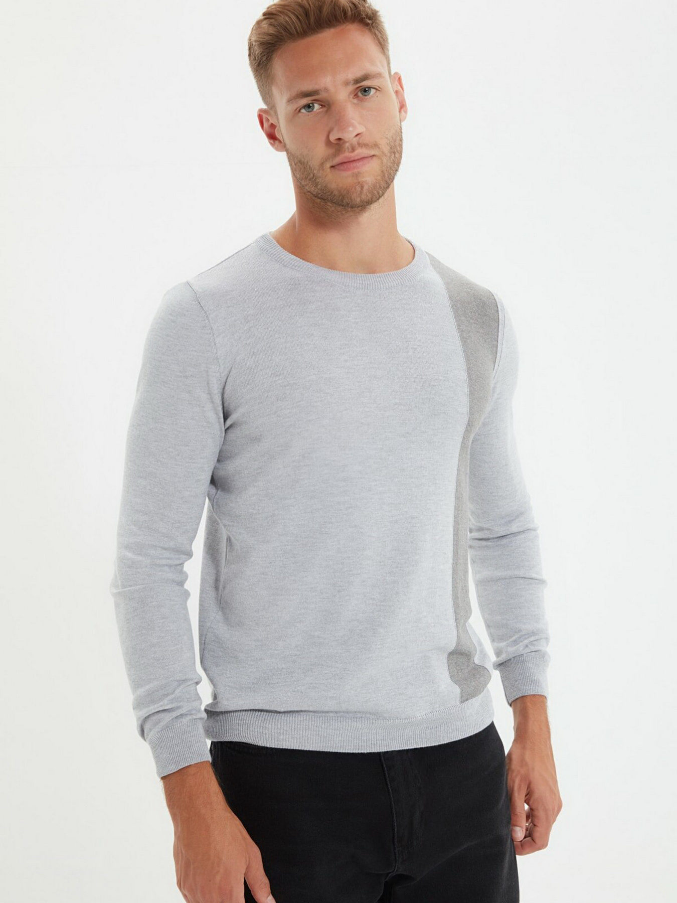 Джемпер Trendyol модель TMNAW22KZ0585/Gri Фото