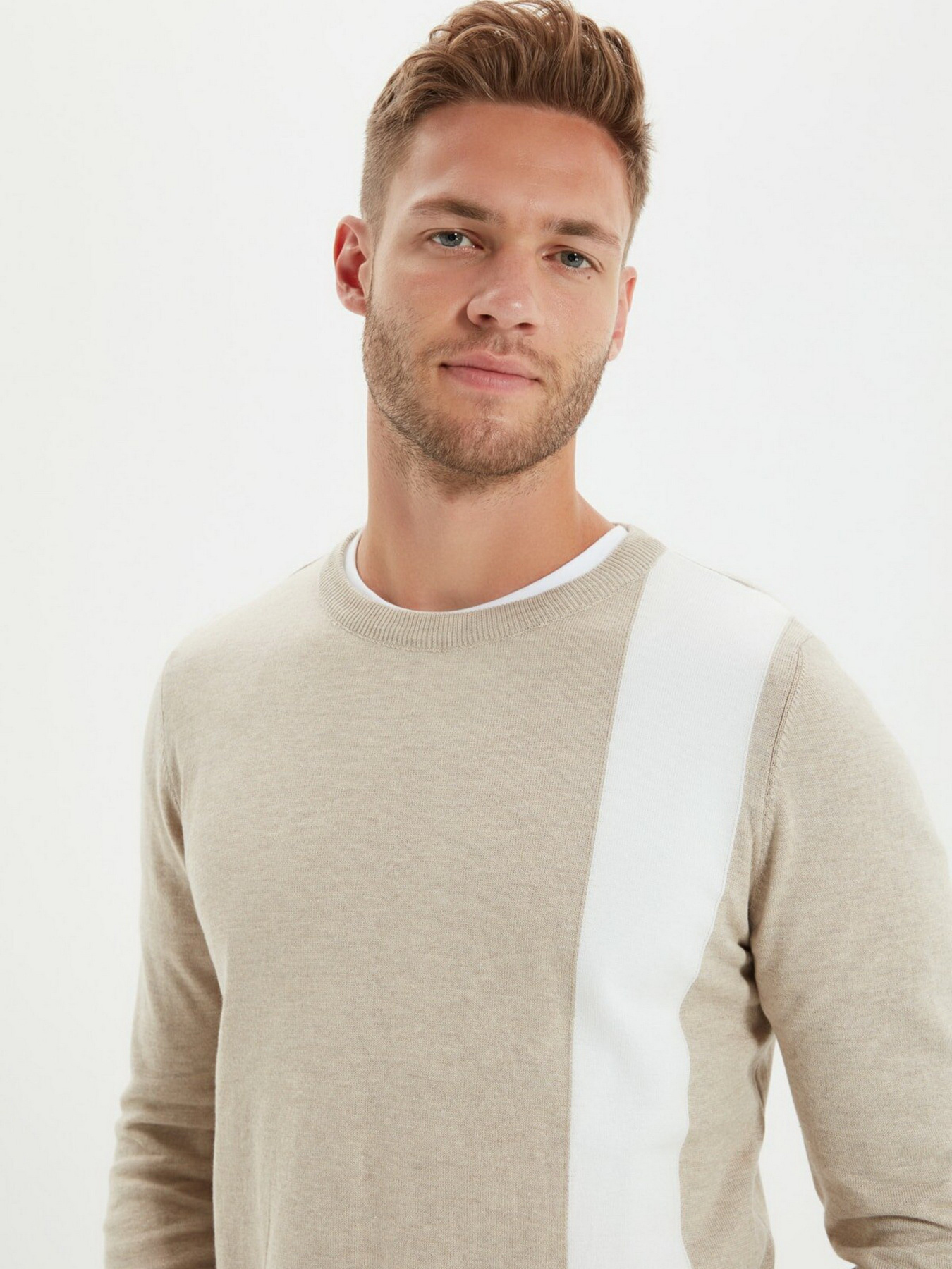 Джемпер Trendyol модель TMNAW22KZ0585/Vizon Фото