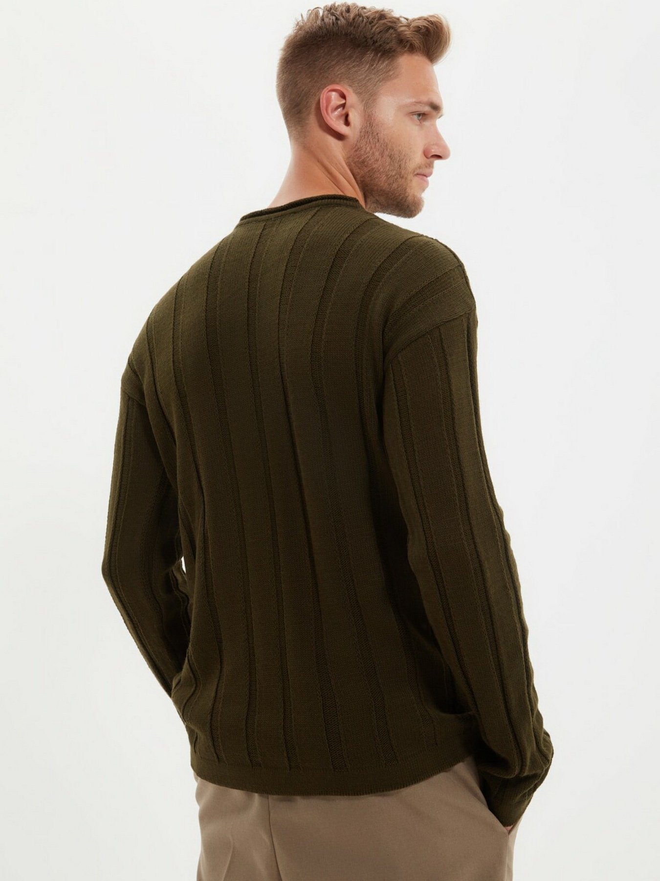 Джемпер Trendyol модель TMNAW22KZ0596/Haki Фото