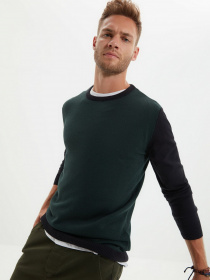 Джемпер Trendyol модель TMNAW22KZ0600/Koyu Yesil Фото