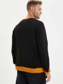 Джемпер Trendyol модель TMNAW22KZ0944/Siyah Фото