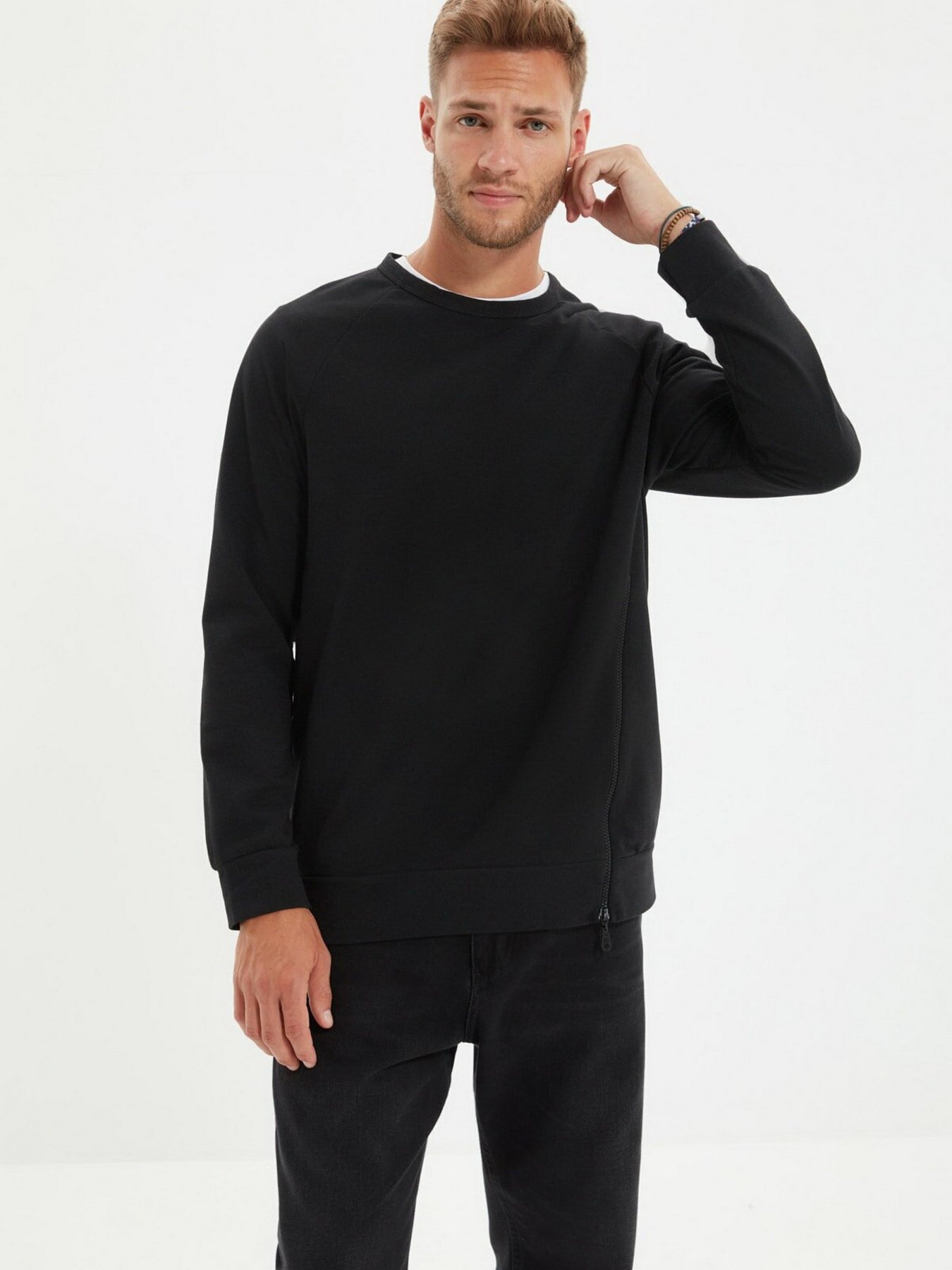 Свитшот Trendyol модель TMNAW22SW0086/Siyah Фото