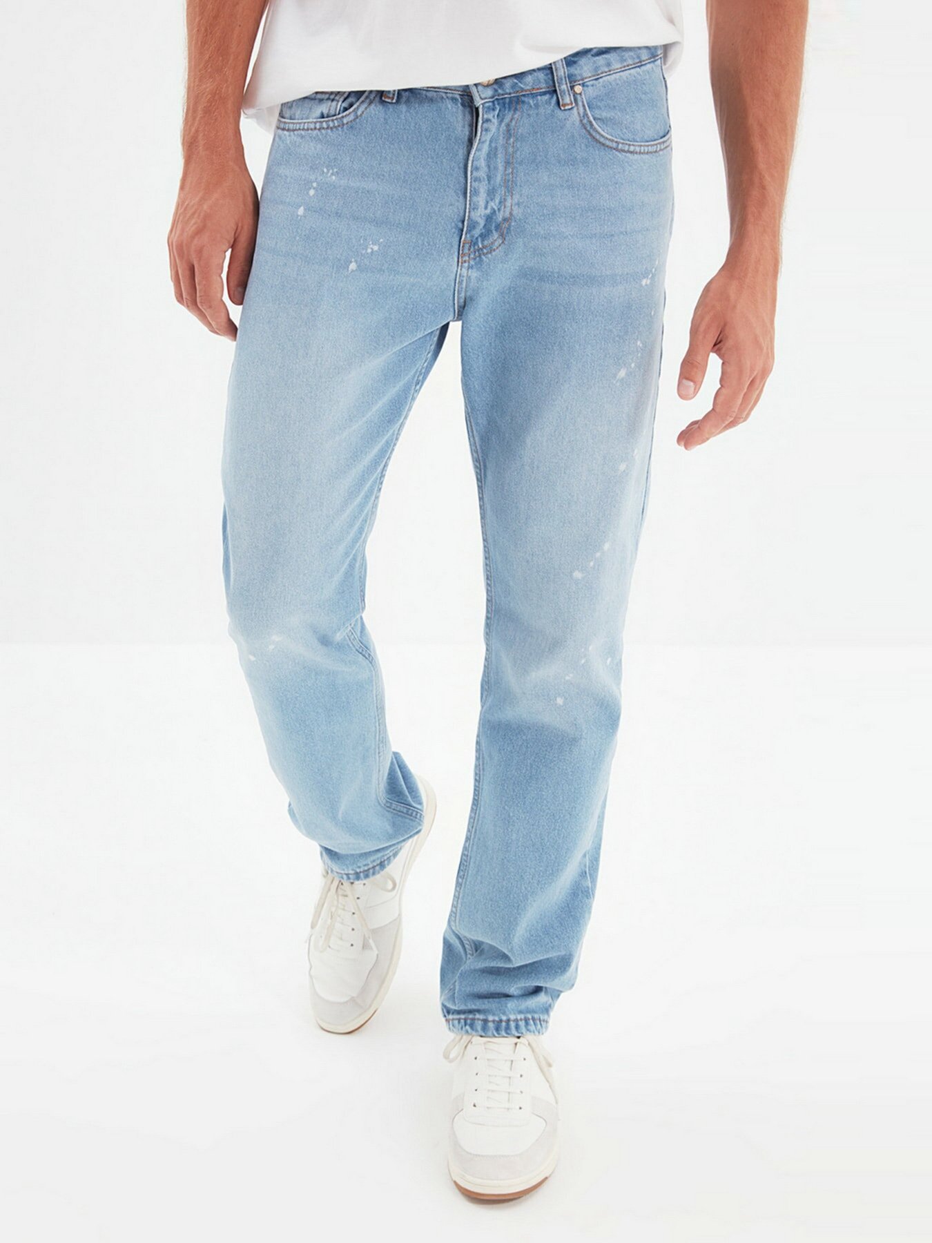 Прямые джинсы Trendyol Regular модель TMNAW22JE0052/Mavi Фото