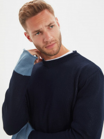 Джемпер Trendyol модель TMNAW22KZ0591/Lacivert Джемпер Trendyol модель TMNAW22KZ0591/Lacivert Фото