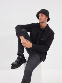 Джинсовая куртка Trendyol модель TMNAW22CE0019/Siyah Фото