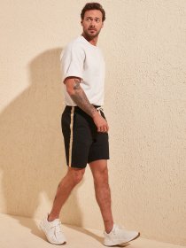 Шорти Trendyol модель TMNSS20SR0078/Siyah Фото