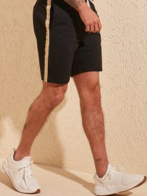 Шорти Trendyol модель TMNSS20SR0078/Siyah Фото