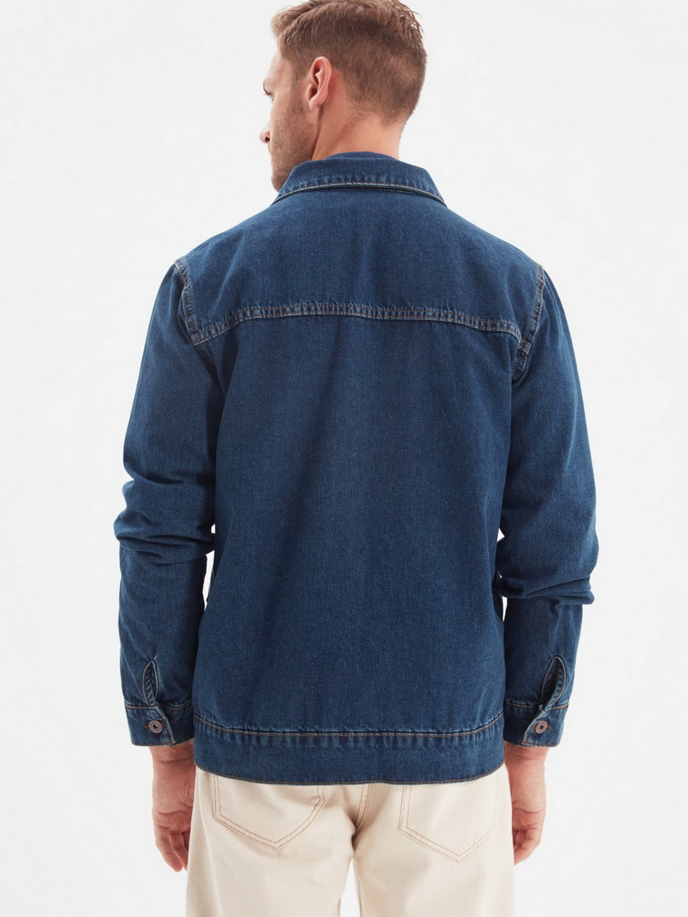 Джинсовая куртка Trendyol модель TMNAW22CE0113/Lacivert Фото