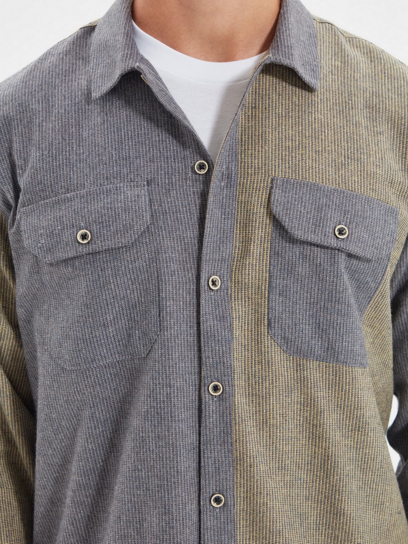 Рубашка Trendyol модель TMNAW22GO0222/Siyah Фото