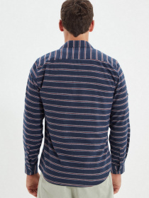 Рубашка Trendyol модель TMNAW22GO0362/Lacivert Фото